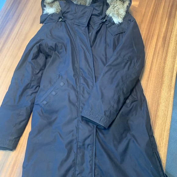 Aritzia Babaton Parka - Picture 4 of 5